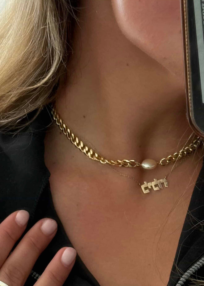 Full Moon Gold Choker