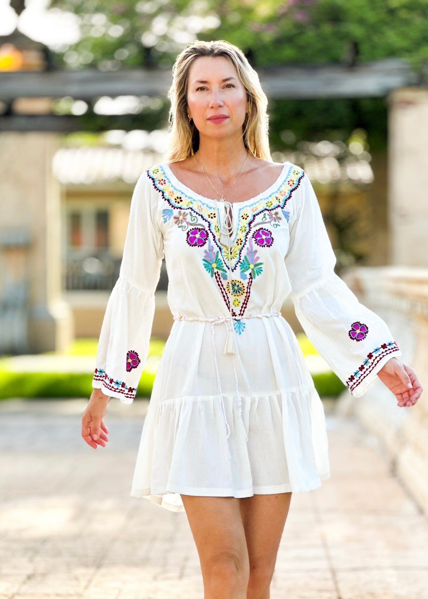 Sedona Embroidered Tunic Dress ☆ White