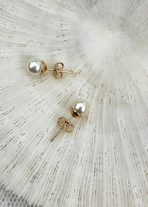 Pearl Studs