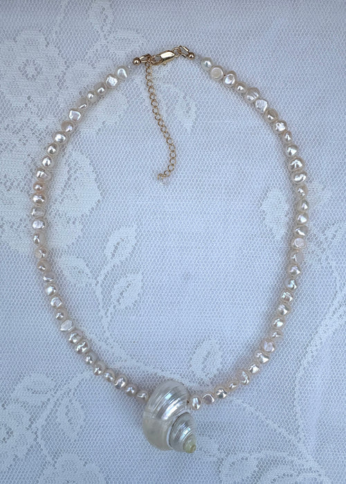 Capri Shell + Pearl Necklace