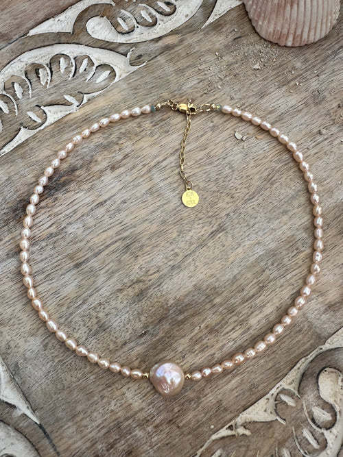 Sky Pearl Choker ☆ Blush Tide