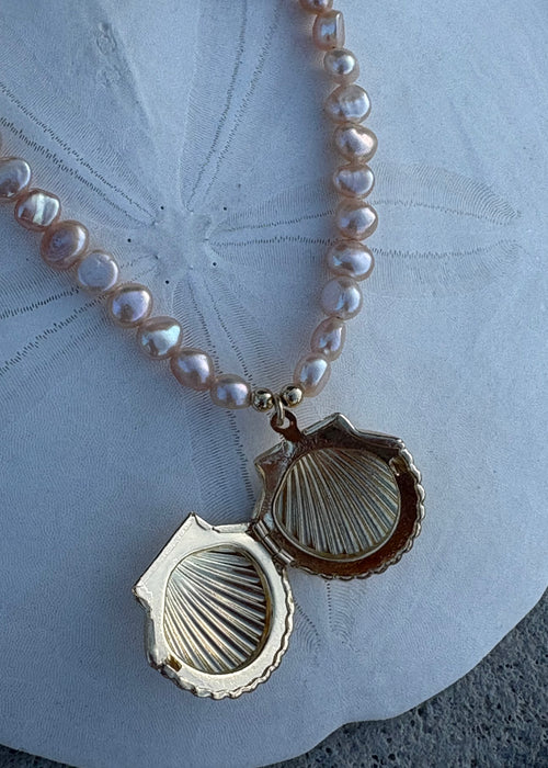 Arielle Seashell Locket